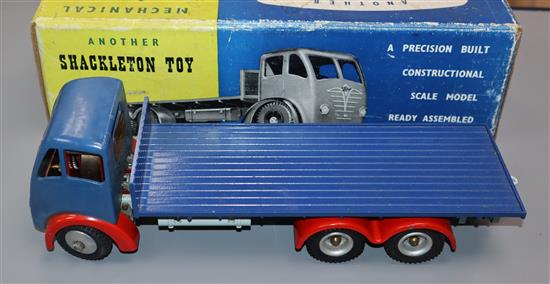 A Shackleton Models Mechanical Foden F. G. flatbed lorry, blue chassis, red wings, original box